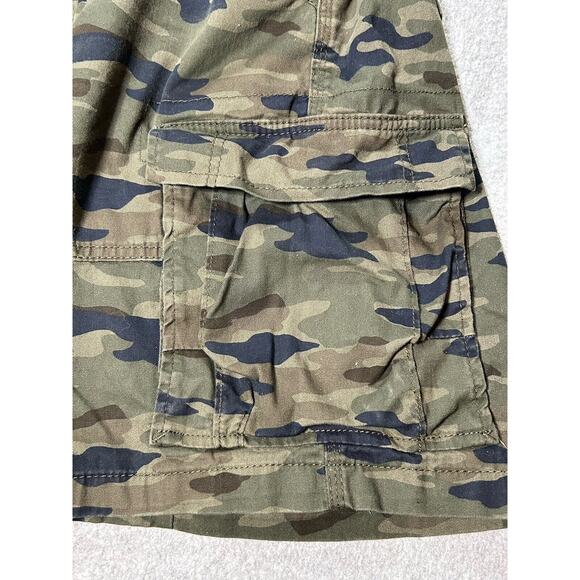 Lee Camo Cargo Shorts Mens W38 Extreme Motion Hiking Fishing Green Loose Baggy - Picture 8 of 16
